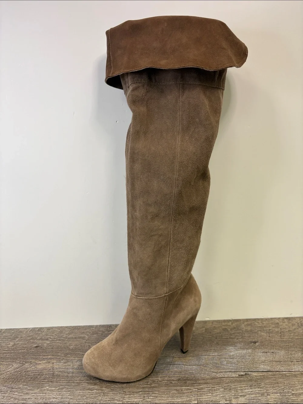 Steve Madden Focuss Brown Suede Over-the-Knee Boots Size 8